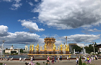 На ВДНХ предложили установить поливалки для людей