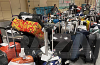 Пассажиры Emirates не могут получить намокшие чемоданы уже 12 дней