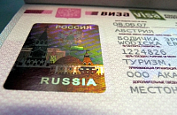 Алиханов предложил оформлять российские визы иностранцам бесплатно