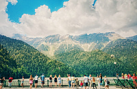 Туристка-юристка решила отдохнуть в Абхазии за счет туроператора